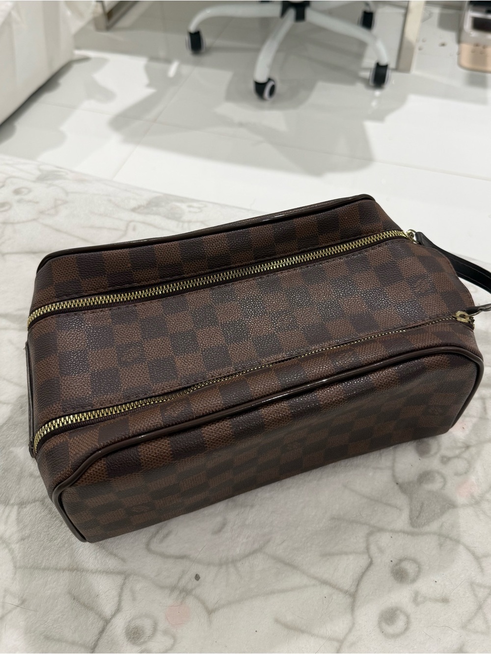 Dopp Kit Toilet Pouch brown
